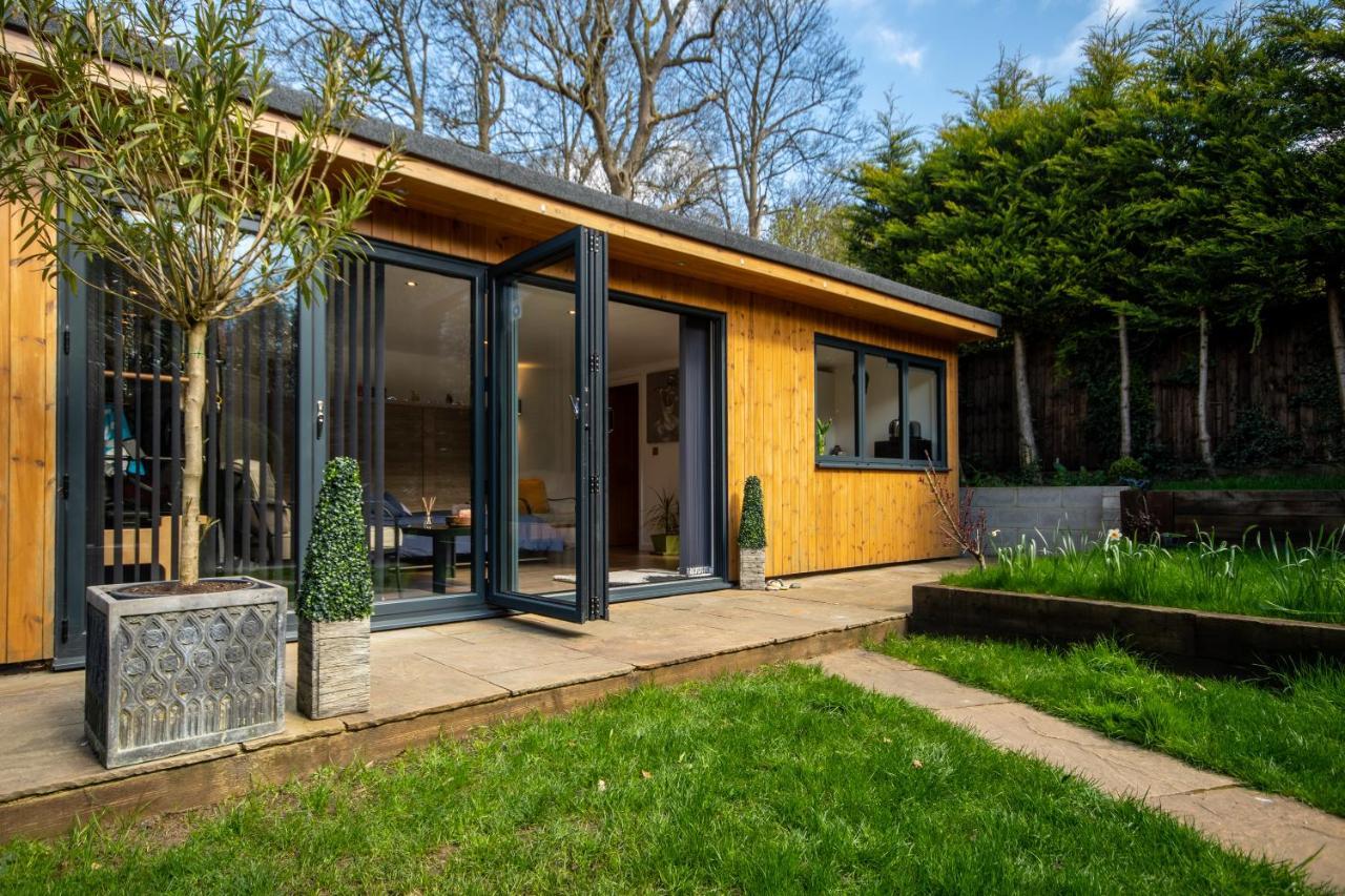 The Mills Guesthouse Хатфийлд Екстериор снимка