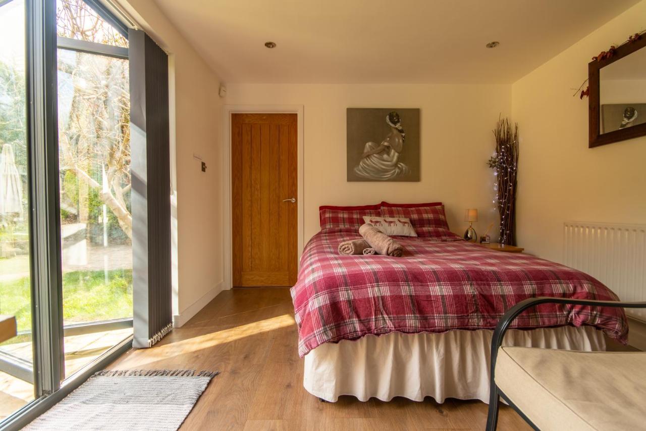 The Mills Guesthouse Хатфийлд Екстериор снимка